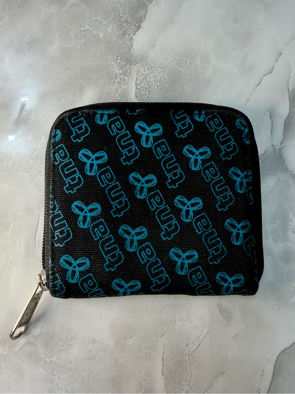 TNA Aritzia Canvas Zip-Around Wallet with Logo in Blue 💙 Vintage